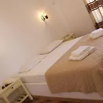 Arokaria Seaside Hotel