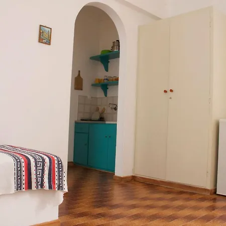 Hotel Arokaria Seaside 2*