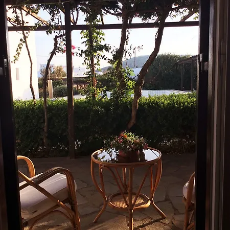 Arokaria Seaside 2*