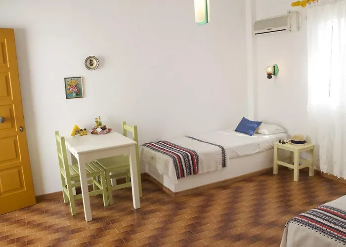 Arokaria Seaside 2* Parikia (Paros)